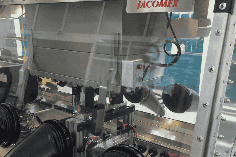 ceiling-fan-for-glove-box