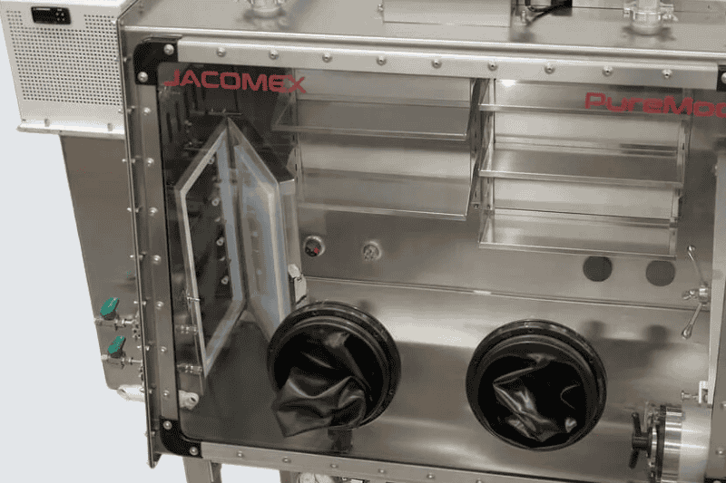 freezer-for-glove-box