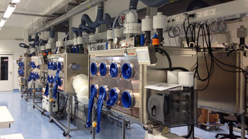 line-20-gloveboxes-project